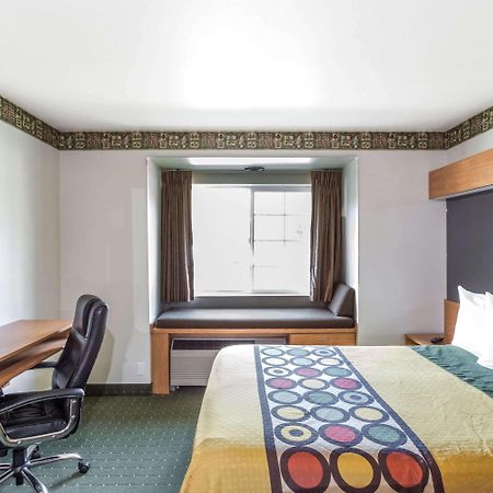 Super 8 by Wyndham Pride Midvale/Midvalley/Salt Lake City Eksteriør bilde