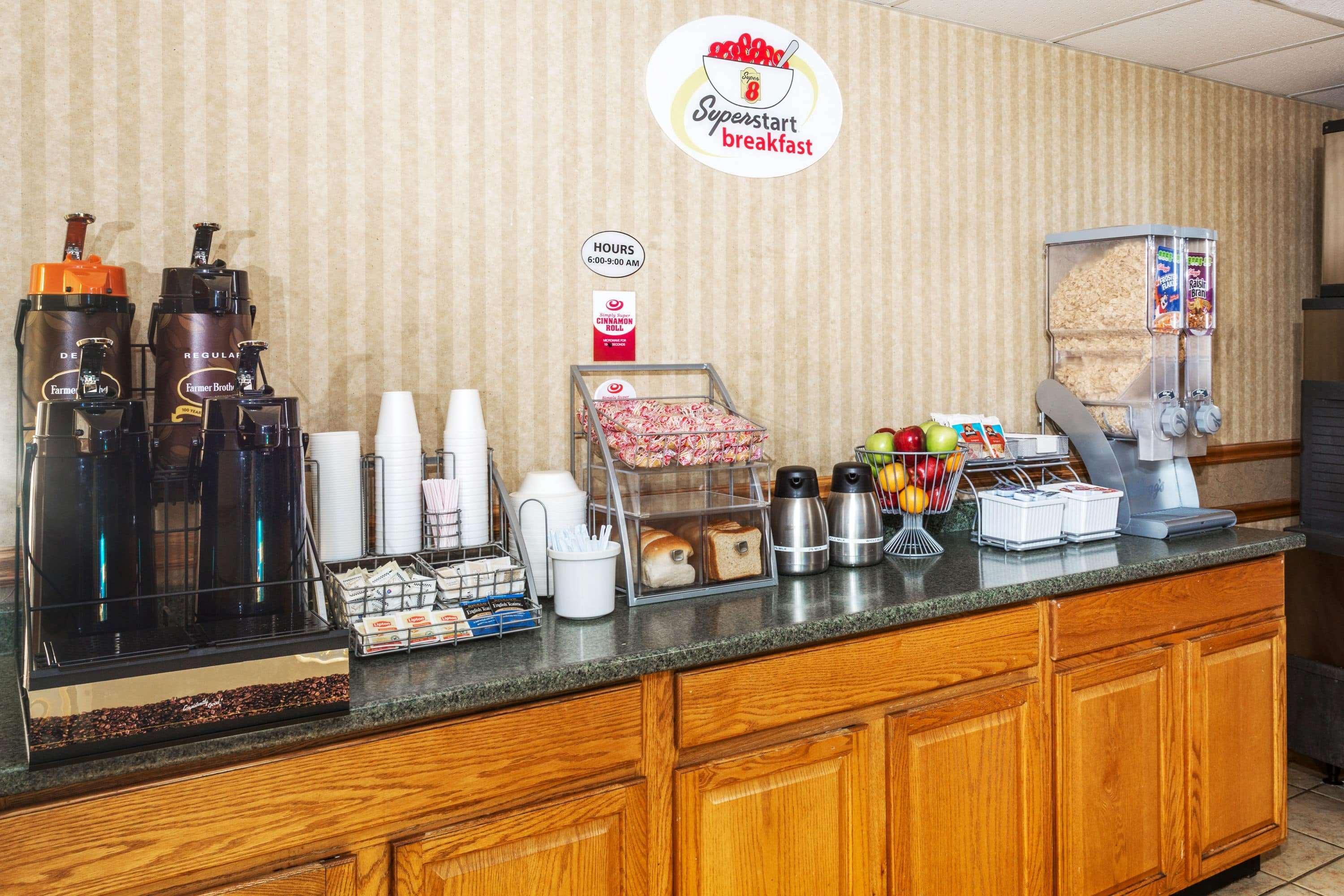 Super 8 by Wyndham Pride Midvale/Midvalley/Salt Lake City Eksteriør bilde